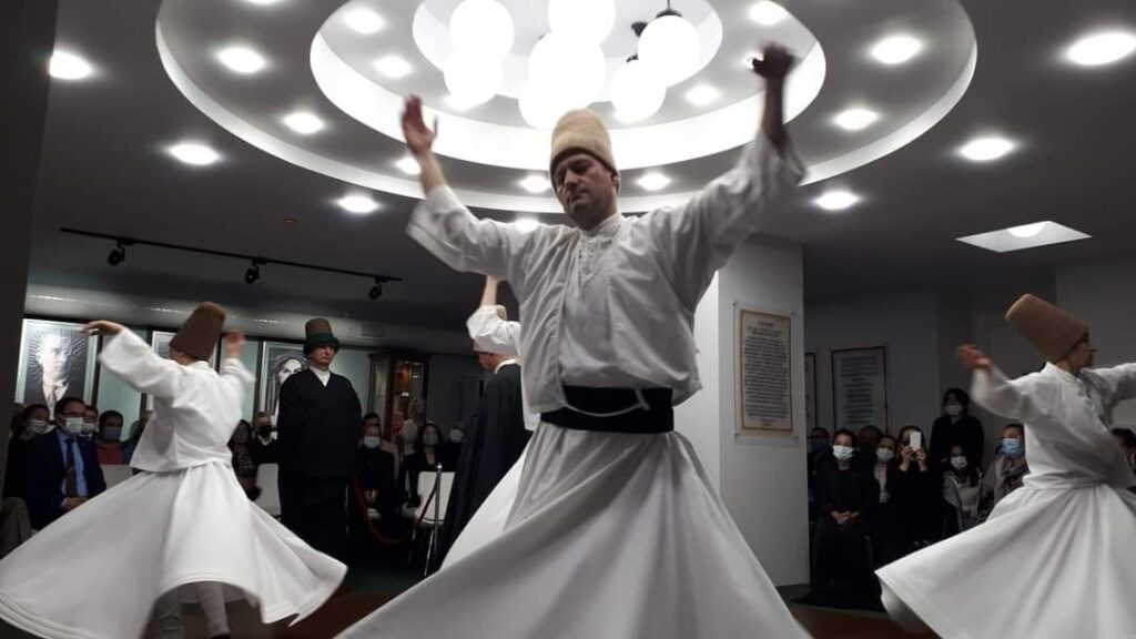 Кружащихся Дервишей